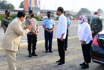 Presiden Jokowi dan Ibu Iriana dan Menhan Prabowo Subianto