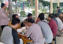 Ingin Naik Kelas, Komunitas Kreatif Tunanetra Mandiri Ajak OK OCE Kembangkan Usaha