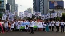 Badan Amil Zakat Nasional (Baznas) menggelar aksi simpatik di area car free day Jalan Soedirman-Thamrin, Jakarta, Minggu (20/8). (Foto: IST)
