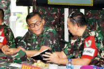 Asops Dankormar Kolonel Marinir Asril Tanjung 