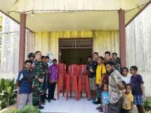 Satgas Yonif 126KC Sumbangkan Kursi Ke Gereja di Wilayah Perbatasan