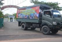 Danrem 174/ATW Merauke Beri Bantuan Sembako Dan Pakaian Layak Pakai
