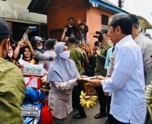 Presiden Jokowi Berkunjung ke Pasar Klandasan Balikpapan