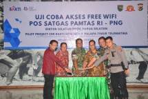 Danrem 174 ATW Uji Coba Akses Free WiFi Dengan Pos Satgas Pamtas RI-PNG