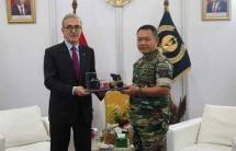 KASAD Jenderal TNI Dudung Abdurachman Terima Kunjungan Presiden Badan Industri Pertahanan Turki