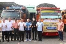  Direktur Utama PT Food Station Tjipinang Jaya Pamrihadi Wiraryo di sela menerima kunjungan kerja Kepala Badan Pangan Nasional Arief Prasetyo Adi ke Pasar Induk Beras Cipinang (PIBC) dalam rangka monitoring Ketersediaan Pasokan dan Stabilisasi Harga (KPSH) di PIBC, 7/11) 