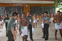 96 Calon Tamtama PK Reguler Gel II dan Lintas Agama TNI Angkatan Darat TA 2022 Ikut Sidang Parade