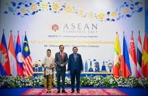 Presiden Jokowi dan Ibu Iriana Hadiri Upacara Pembukaan KTT ASEAN Kamboja