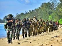 Pasukan TNI AL Latma Ausindo Amphibious Assault Exercise (Ausindo AAJEX) 