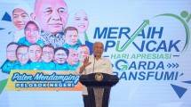Menteri Koperasi dan UKM (MenKopUKM) Teten Masduki