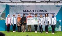 Serahterima bersih-bersih sungai
