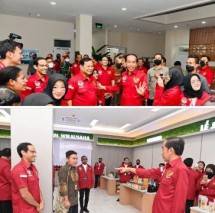 Saat Presiden Jokowi Kenalkan Menteri dan Staf Khusus pada Mahasiswa