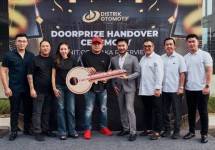 Pengusaha Rudy Salim Serahkan Apartemen Osaka Riverview Kepada Pemenang Giveaway Distrik Otimotif PIK 2