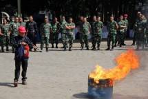 Korps Marinir Uji Fungsi Perbaikan APAR Ranpur BTP I