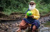 Sadhguru Memulai Kampanye Global #ScoreForSoil pada Hari Tanah Sedunia