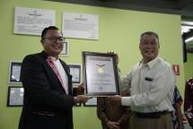 PT Labda Anugerah Tekstil Terima Penghargaan MURI 