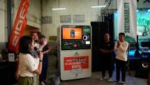 Ajak Bergaya Hidup Sustainability, Eiger Gandeng Plasticpay Hadirkan Reverse Vending Machine