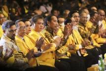 Kembalinya Pak De Karwo Bakal Dongkrak Elektabilitas Golkar di Jatim