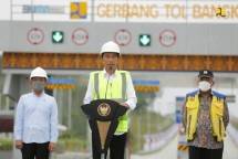 Presiden Jokowi Resmikan Ruas Tol Pekanbaru-Bangkinang 30,9 km di Riau