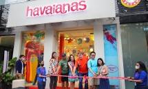 Pembukaan gerai Havaianas di Kemang Raya Jakarta.