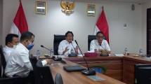 Kepala BSN, Kukuh S. Achmad (tengah)