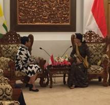 Menlu Retno bertemu Aung San Suu Kyi di May Pyi, Senin (4/9/ 2017).(Foto Setkab)