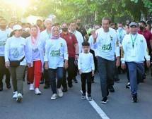 Presiden Jokowi Buka dan Ikuti Jalan Sehat Menuju 1 Abad NU