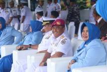 Dankormar Didampingi Ketua Gabungan Jalasenastri Kormar Hadiri Sertijab