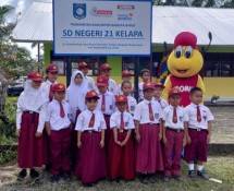 SGM Eksplor Gandeng Indomaret, Salurkan Bantuan Pendidikan dan Beasiswa