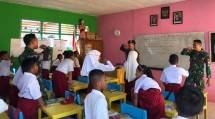 Satgas Yonarmed 1 Kostrad Berikan Edukasi Sikat Gigi Sehat