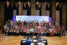 Para peserta BPD Forum 2023 berpose usai mengikuti seminar mengenai &ldquo;Big Data Analytics&rdquo; yang digelar oleh Multipolar Technology bersama Asbanda di Legian, Bali, pada Kamis (17/2). 