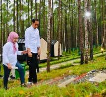 Hari Ketiga di Kaltim, Presiden Jokowi Awali Hari Nikmati Suasana Pagi di IKN