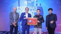 Jasa Raharja saat menerima penghargaan