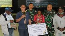 ASABRI Serahkan Santunan Prajurit TNI yang Gugur di Yahukimo Papua