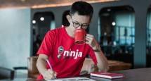 Yosef Adji Baskoro, seorang expert digital marketing bersama Ninja Xpress membagikan tips, bagaimana menerapkan teknik Hypnotic copywriting.