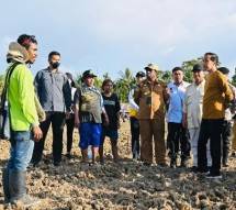 Presiden Jokowi Dengarkan Harapan Petani Kabumaten Keerom Papua