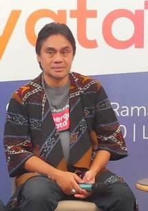 Pemusik Dwiki Dharmawan