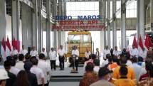 Proyek Pembangunan Kereta Api Makssar-Pare-pare diresmikan oleh Presiden Republik Indonesia Joko Widodo