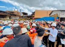 Presiden Jokowi Tinjau Kawasan Tambang dan Smelter di Luwu Timur