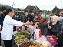 Presiden Jokowi Kunjungi Pasar Selo di Boyolali Jateng