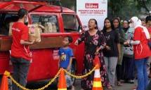 bodrex Merah Putih Berbagi Berkah Ramadan.