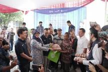 Dukung Pemerintah dalam Program Penangan Stunting, ID FOOD Mulai Penyaluran Bantuan Daging dan Telur