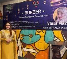 Artis Viola Harahap Bukber Bareng Anak Yatim dan Penggemar