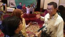 Dr. Kristoforus Hendra Djaya Sp, PD dari In Harmony Health Clinic dalam Seminar Comprehensive Vaccinology ke-9, di kawasan Pasar Baru, Sabtu (16/9/2017)