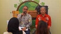 Erwin Muljosantoso, General Manager Power System Trakindo (Kiri)