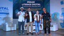 Ende (10/05) - Pembicara (Fernando Watu, Ferdianus Rega, Margaretha Euphemia, dan Dr. Laurentius D. Gadi Djou) dalam workshop pada Pekan Literasi Digital yang merupakan bagian dari dari kampanye #MakinCakapDigital oleh Kemenkominfo