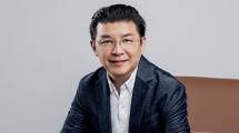 Adrian Hia 