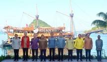 Hari Kedua Puncak KTT Ke-42 ASEAN, Para Pemimpin Kenakan Tenun Songke Manggarai