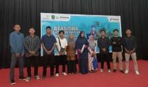Pertamina Foundation berikan beasiswa bagi putra putri Natuna.