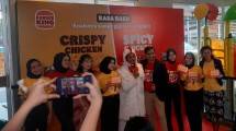 Burger King hadirkan ayamg goreng baru varian rasa Spicy dan Crispy.
